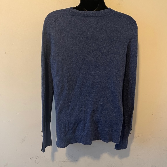 SAKS FIFTH AVENUE | Women's Crew Neck Wool Yak Blend Sweater Blue Size Medium - Picture 2 of 8